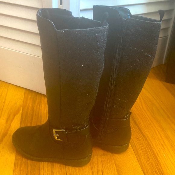 Knee high toddler girl black boots with sparkle and buckle zip up size 6 toddler - Picture 2 of 3
